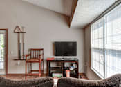 Thumbnail 23 of 31 - Community room