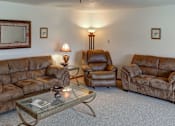 Thumbnail 11 of 26 - Community room