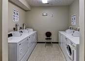 Thumbnail 12 of 25 - Laundry room