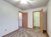 Thumbnail 14 of 28 - Bedroom