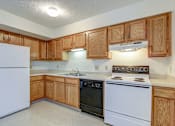 Thumbnail 18 of 28 - Kitchen