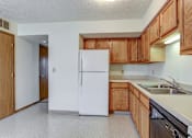 Thumbnail 20 of 28 - Kitchen