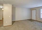 Thumbnail 22 of 27 - Living room