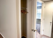 Thumbnail 5 of 33