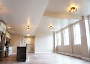 Thumbnail 5 of 17 - Onota Suite 302 - Common Space