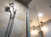 Thumbnail 7 of 17 - Onota Suite 303 - Bathroom