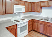 Thumbnail 15 of 25 - Kitchen