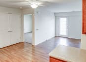 Thumbnail 16 of 25 - Living room