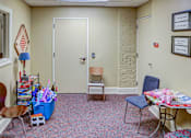 Thumbnail 24 of 28 - Play room