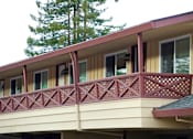 Thumbnail 13 of 16 - Apartment upper deck