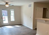 Thumbnail 5 of 6