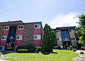Thumbnail 9 of 11 - East Lansing Apartments near Michigan State University | Collingwood Apartments