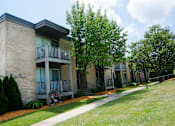 Thumbnail 1 of 12 - East Lansing Apartments | East Knolls Apartments