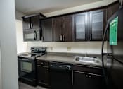 Thumbnail 3 of 14 - East Lansing Apartments Near Michigan State University | River Park Apartments