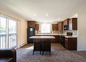 Thumbnail 4 of 14 - East Lansing Apartments Near Michigan State University | River Park Apartments