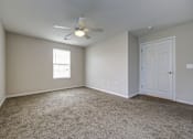 Thumbnail 14 of 28 - Bedroom