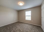 Thumbnail 15 of 28 - Bedroom