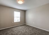Thumbnail 11 of 28 - Bedroom