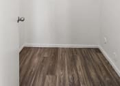 Thumbnail 20 of 24 - open spacious closet