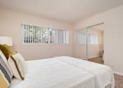 Thumbnail 40 of 45 - Comfortable Bedroom at Wilbur Oaks Apartments, Thousand Oaks
