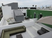 Thumbnail 12 of 28