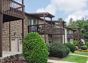 Thumbnail 2 of 15 - Mountain View Village Apartments in Mechanicsburg, PA | Mountain View Village | Property Management, Inc.