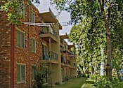 Thumbnail 13 of 37 - Apache Manor Apartments exterior