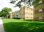 Thumbnail 30 of 37 - Northgate Crossing Apartments  exterior, St. Paul, Minnesota