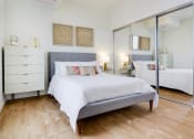 Thumbnail 18 of 25 - Beautiful Bright Bedroom at Watercooler, Idaho