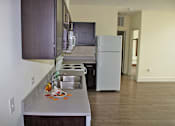Thumbnail 13 of 25 - Kitchen
