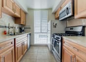 Thumbnail 21 of 59 - complete Kitchen at La Vista Terrace, California, 90046