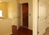 Thumbnail 6 of 11