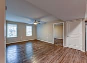 Thumbnail 11 of 30 - Living room