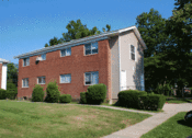 Thumbnail 6 of 18 - Building Exteriors at Brookwood at Bay Shore in Bay Shore, NY 11706
