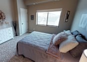 Thumbnail 7 of 43 - bedroom