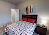 Thumbnail 13 of 43 - bedroom