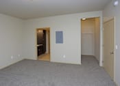 Thumbnail 13 of 36 - bedroom