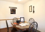 Thumbnail 12 of 18 - Dining room