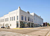 Thumbnail 3 of 26 - Lloyd House II apartments