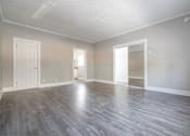 Thumbnail 5 of 6 - Huge living room