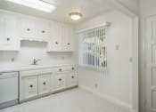 Thumbnail 16 of 16 - Bay windows at Reef Apartments, Fresno, CA, 93704