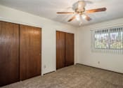 Thumbnail 29 of 30 - Bay windows at Scottsmen Too Apartments, California