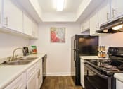 Thumbnail 18 of 29 - spacious kitchen at 21 south aparmtents