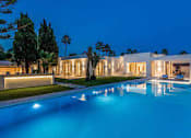 Thumbnail 6 of 10