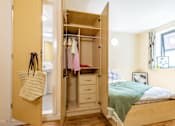 Thumbnail 21 of 35