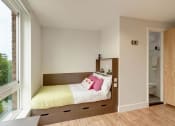 Thumbnail 13 of 19 - Davidson House, Kingston - En suite, 1