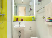 Thumbnail 16 of 19 - Davidson House, Kingston - En suite, 4