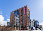 Thumbnail 21 of 27 - main view of the building with office space for rent