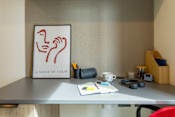 Thumbnail 5 of 6
