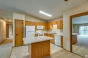 Thumbnail 33 of 43 - Upper Pineview Kitchen, 2 Bed/2 Bath